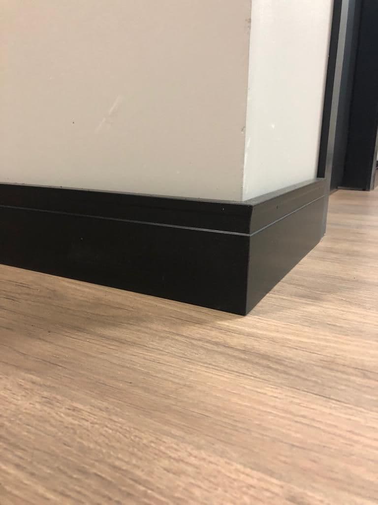 Rodapés evidence